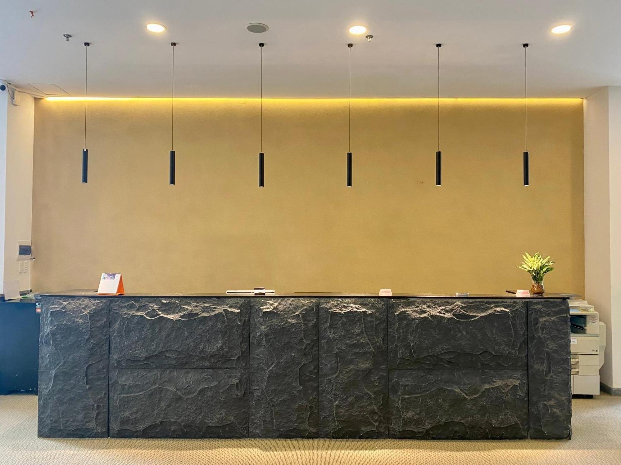 Huazhu Hotel Πόλη Χο Τσι Μινχ Εξωτερικό φωτογραφία